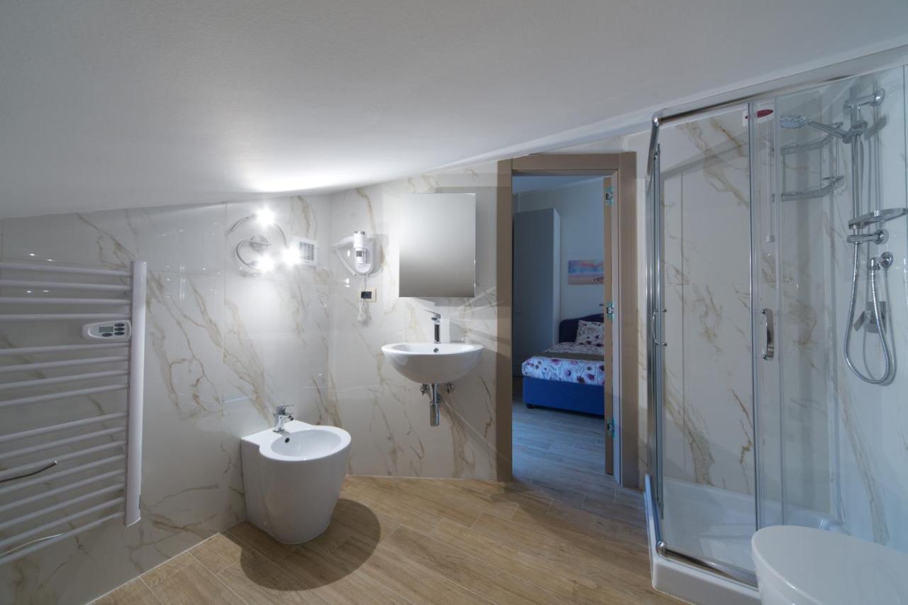 Slow Chic Apartment Beb Policlinico Messina Dış mekan fotoğraf