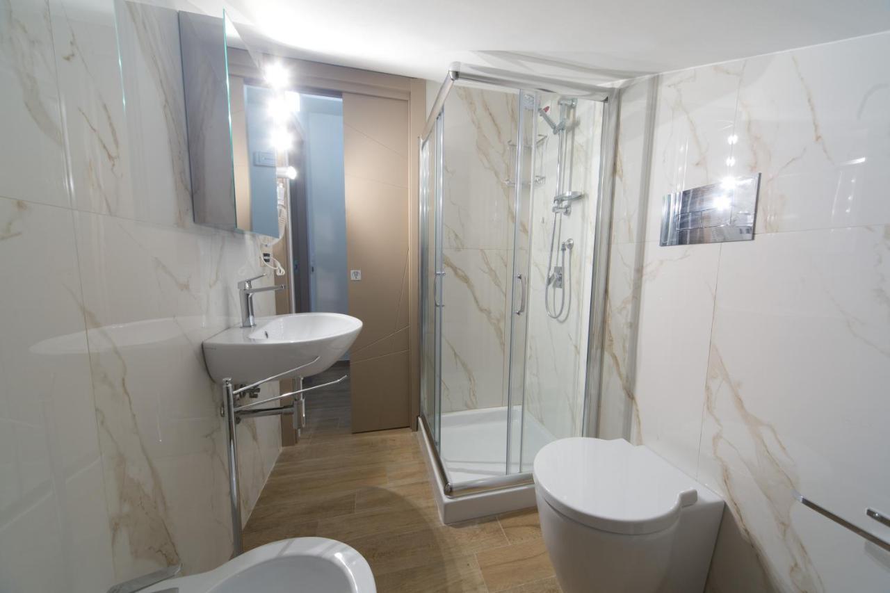 Slow Chic Apartment Beb Policlinico Messina Dış mekan fotoğraf