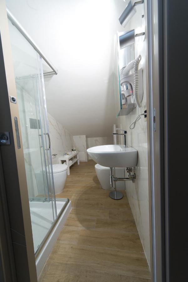 Slow Chic Apartment Beb Policlinico Messina Dış mekan fotoğraf
